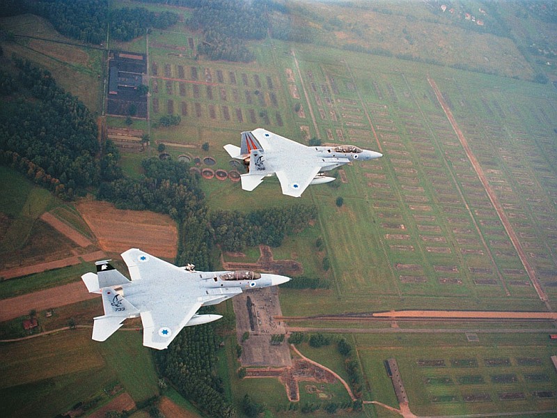 IAF Eagles over Auschwitz